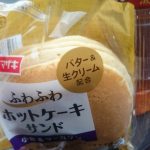 甘い菓子パンの朝食もいい