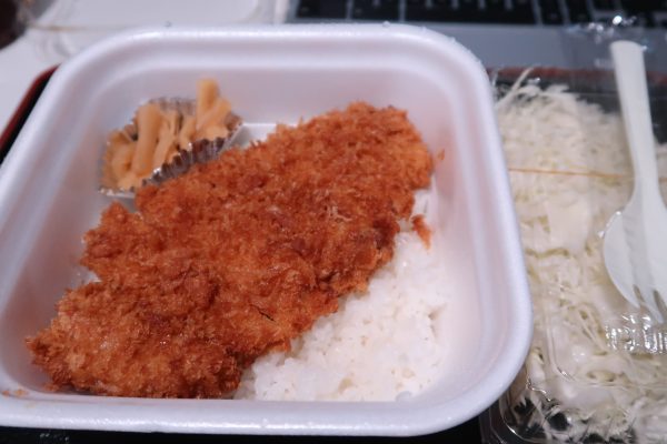カツカレー弁当